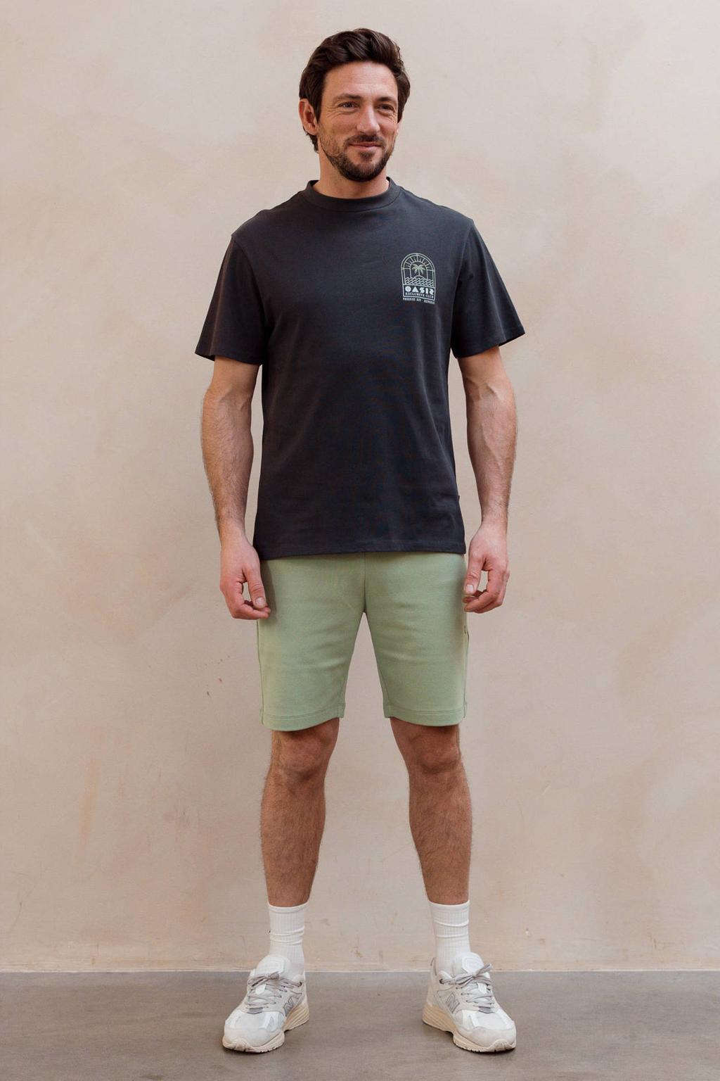 Antraciete heren Kultivate regular T-shirt met backprint, korte mouwen en ronde hals
