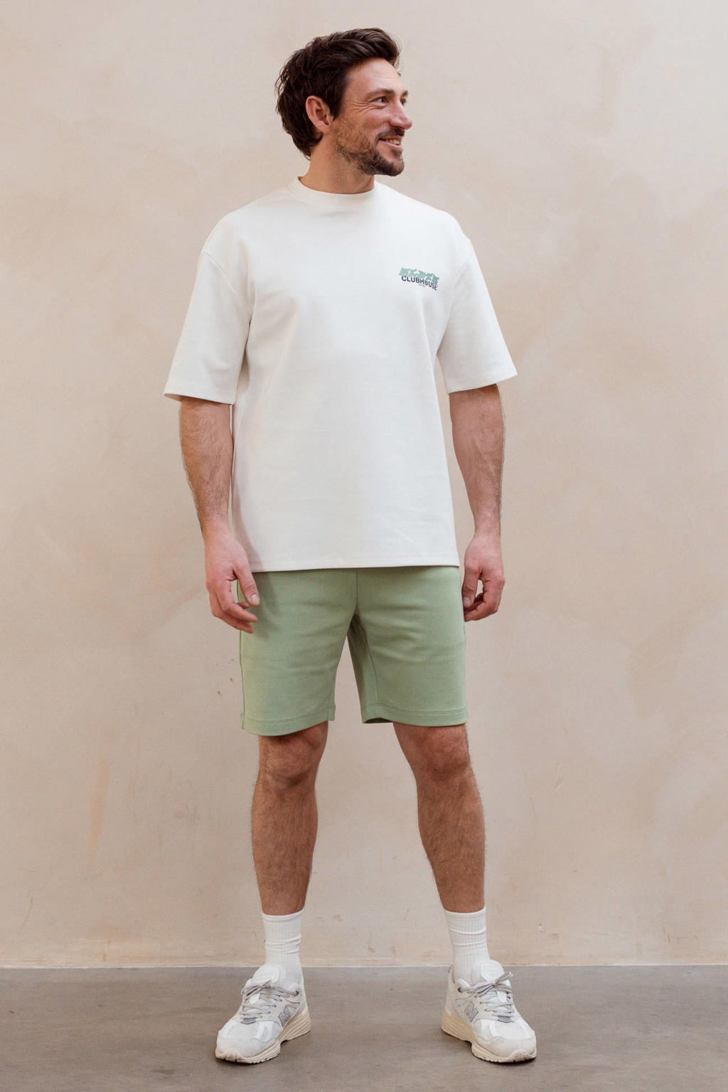 Ecru heren Kultivate oversized T-shirt met backprint, korte mouwen en ronde hals