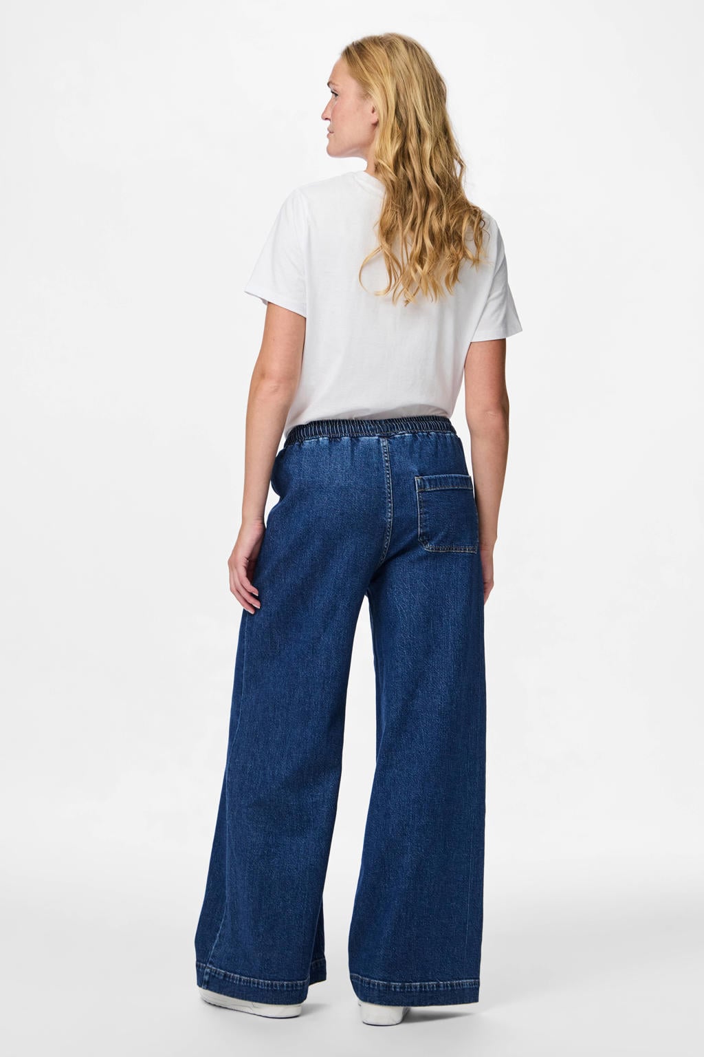 Dark blue denim dames PIECES regular waist casual broek dark blue van katoen met loose fit, elastische tailleband met koord en effen