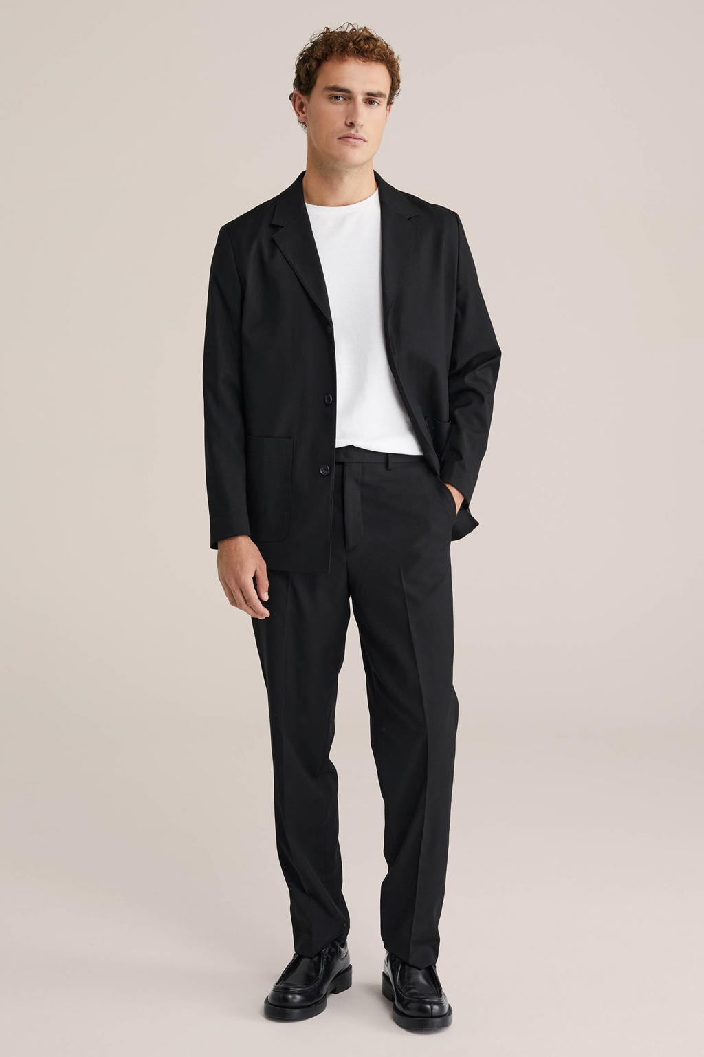 WE Fashion loose chino zwart