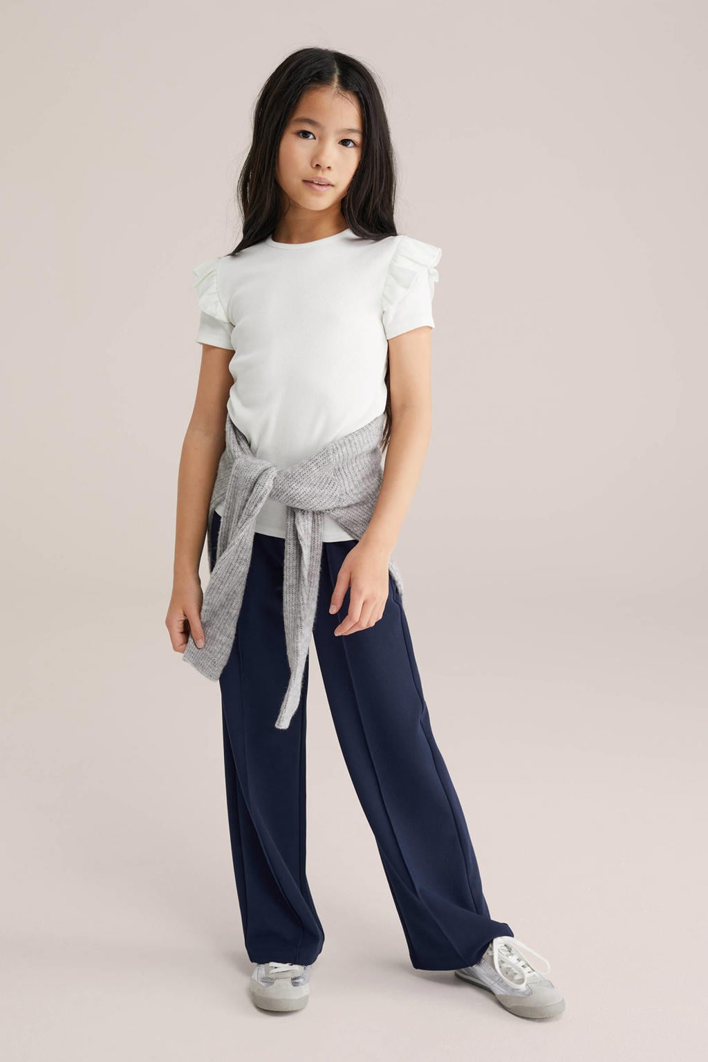 Donkerblauwe meisjes WE Fashion loose casual broek van polyester met elastische tailleband en effen