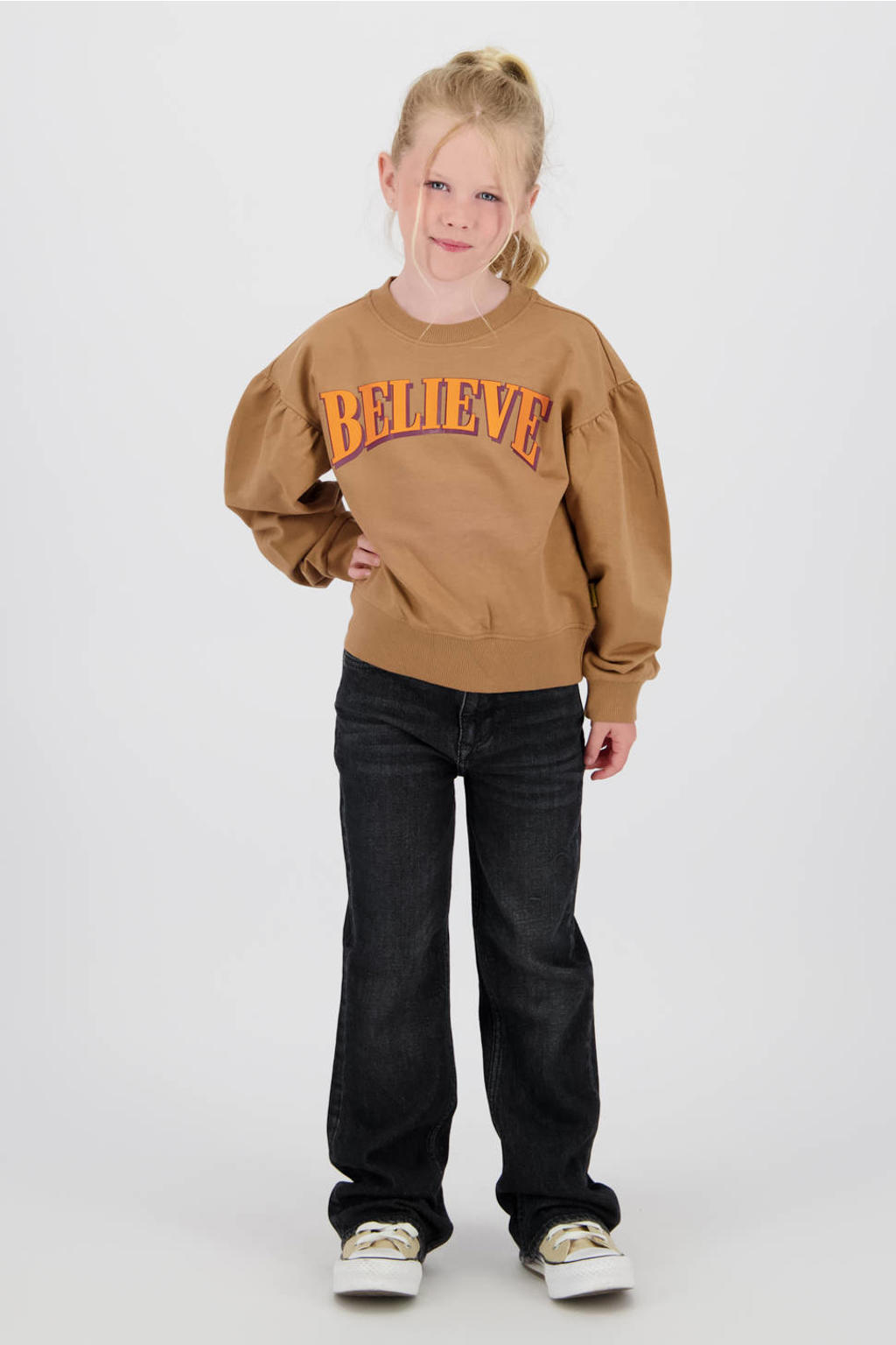 Black denim meisjes Vingino flared flared jeans black van denim met regular waist, rits- en knoopsluiting en effen