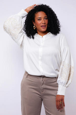 blouse wit