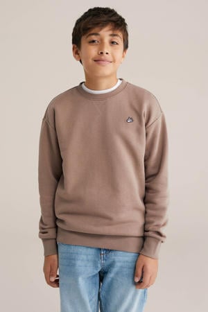 sweater bruin