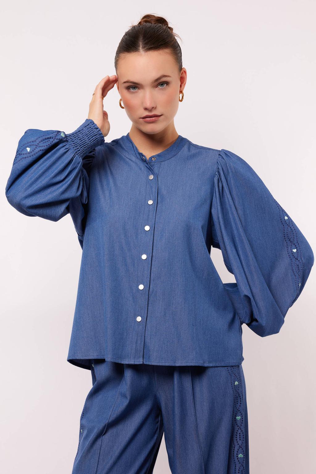 Donkerblauwe dames FLURESK blouse van viscose met effen, lange mouwen, ronde hals, knoopsluiting en borduursels