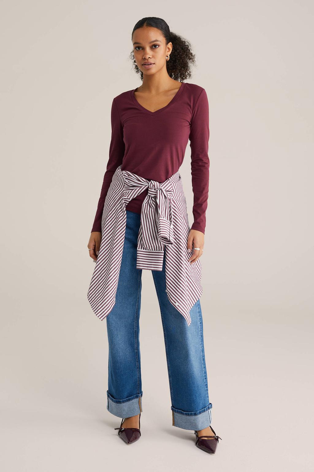 Donkerrode dames WE Fashion longsleeve katoen met effen, lange mouwen en V-hals