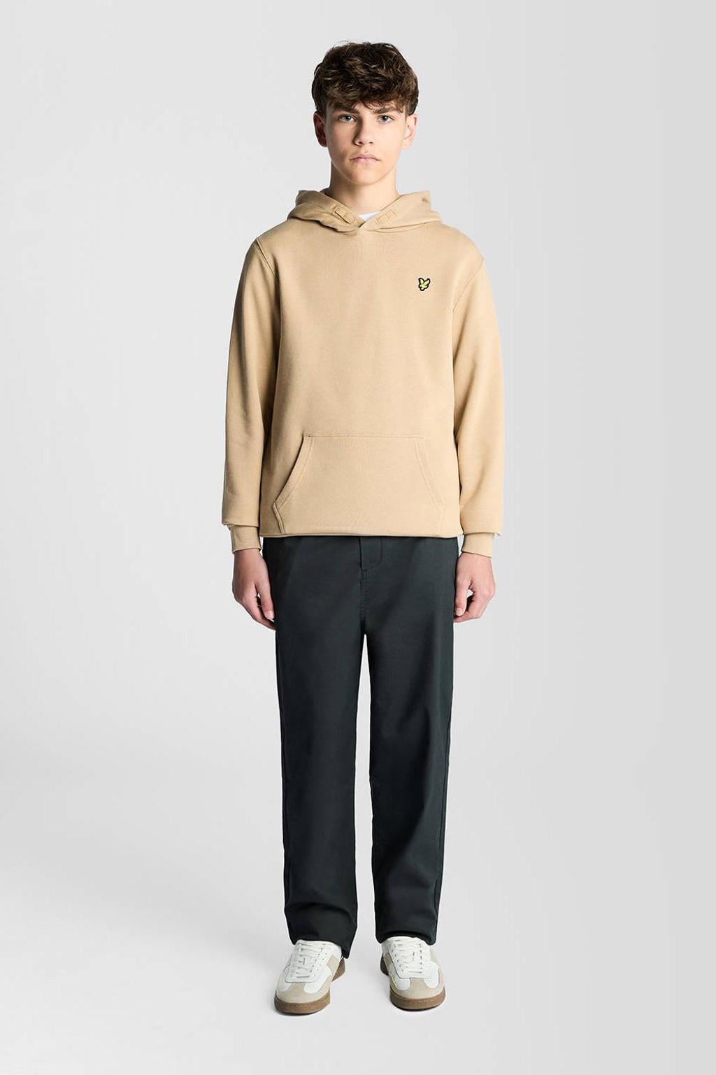 Zandkleurige jongens Lyle & Scott hoodie van sweat materiaal met effen, lange mouwen en capuchon