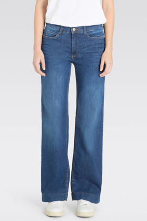 straight leg jeans medium blue denim