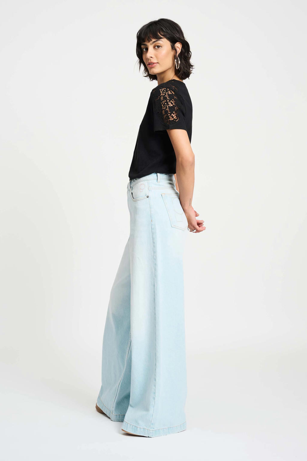 Zwarte dames POM Amsterdam blouse crochet van katoen met effen, driekwart mouwen, V-hals en knoopsluiting