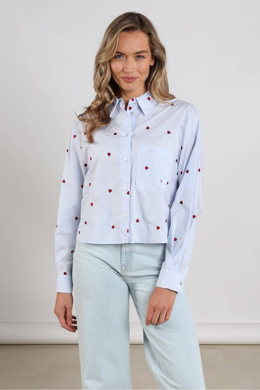 NUKUS blouse met hartjes lichtblauw
