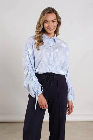 gestreepte blouse lichtblauw