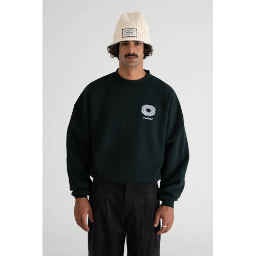 Prohibited sweater groen afbeelding