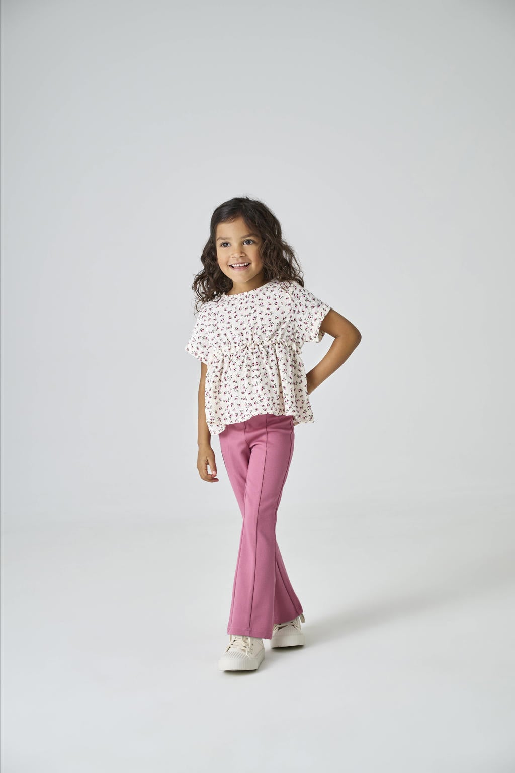 Roze meisjes KIDS ONLY MINI flared casual broek van viscose met elastische tailleband en effen