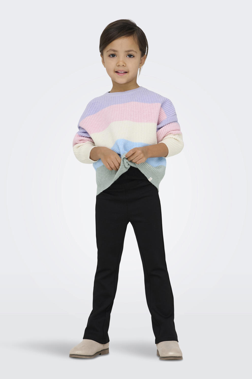 Zwarte meisjes KIDS ONLY MINI flared casual broek van viscose met elastische tailleband en effen