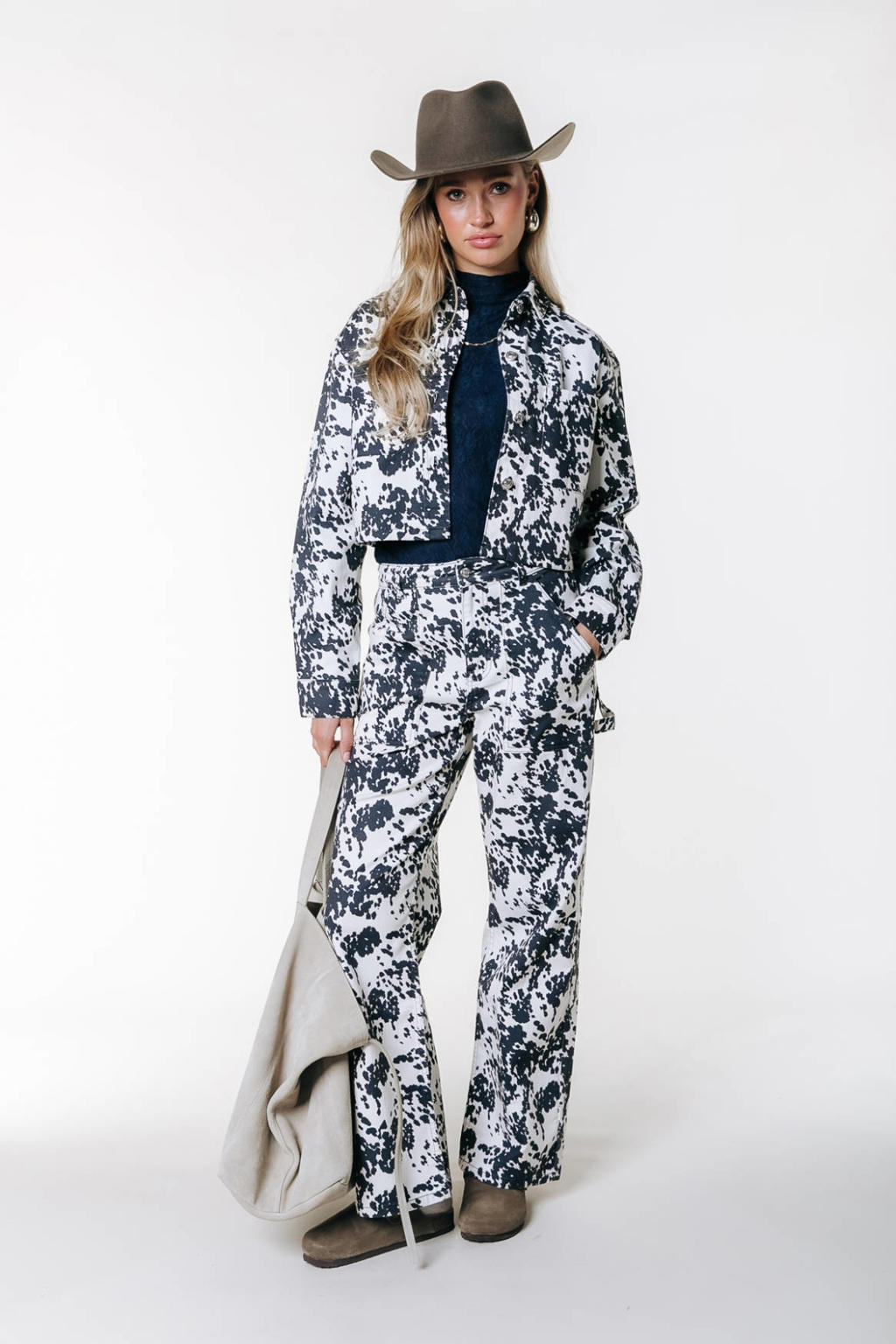 Wit en zwarte dames Colourful Rebel spijkerjas van denim met dierenprint, lange mouwen, klassieke kraag en knoopsluiting