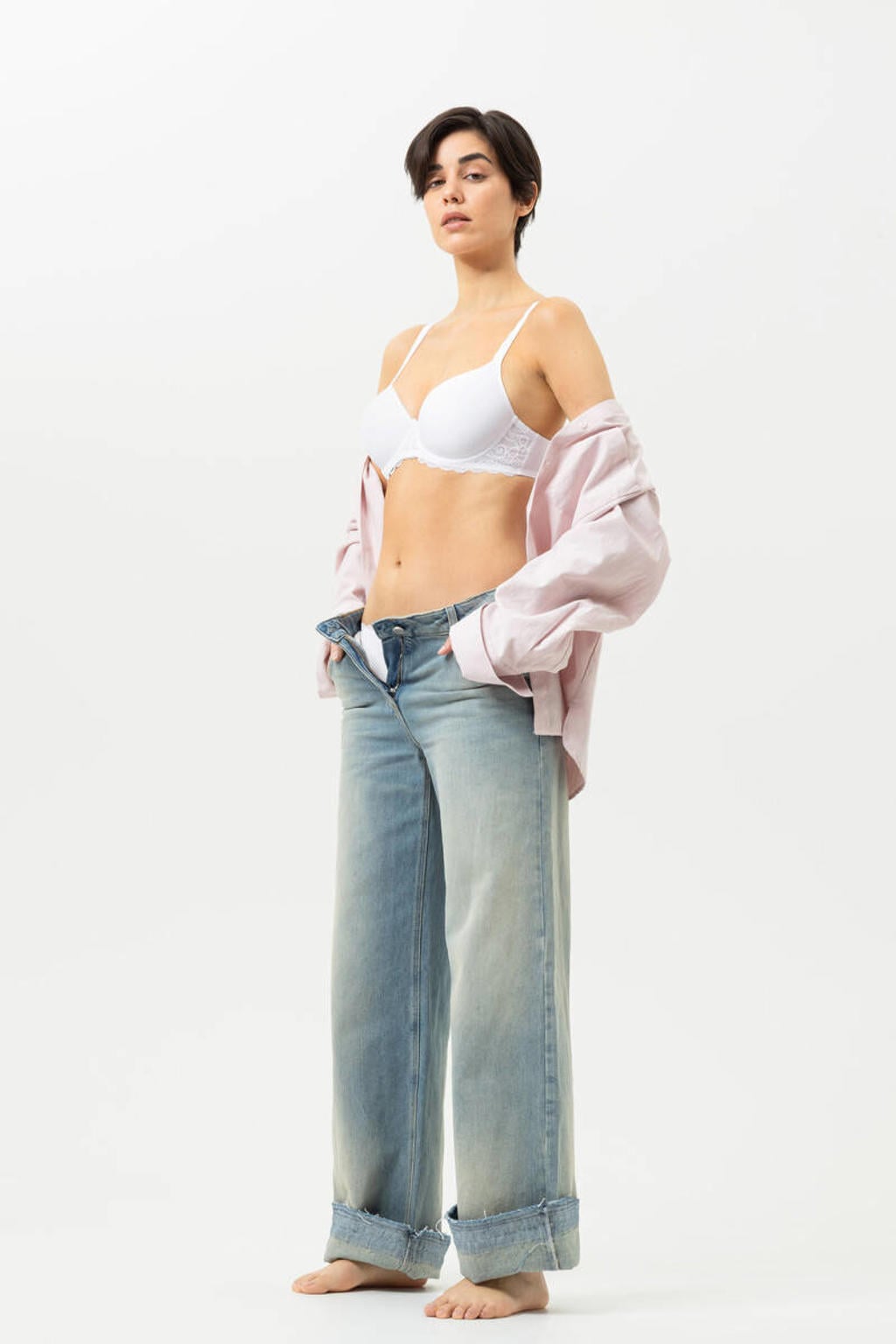 Mey voorgevormde spacer T-shirt-bh met beugel Amorous wit