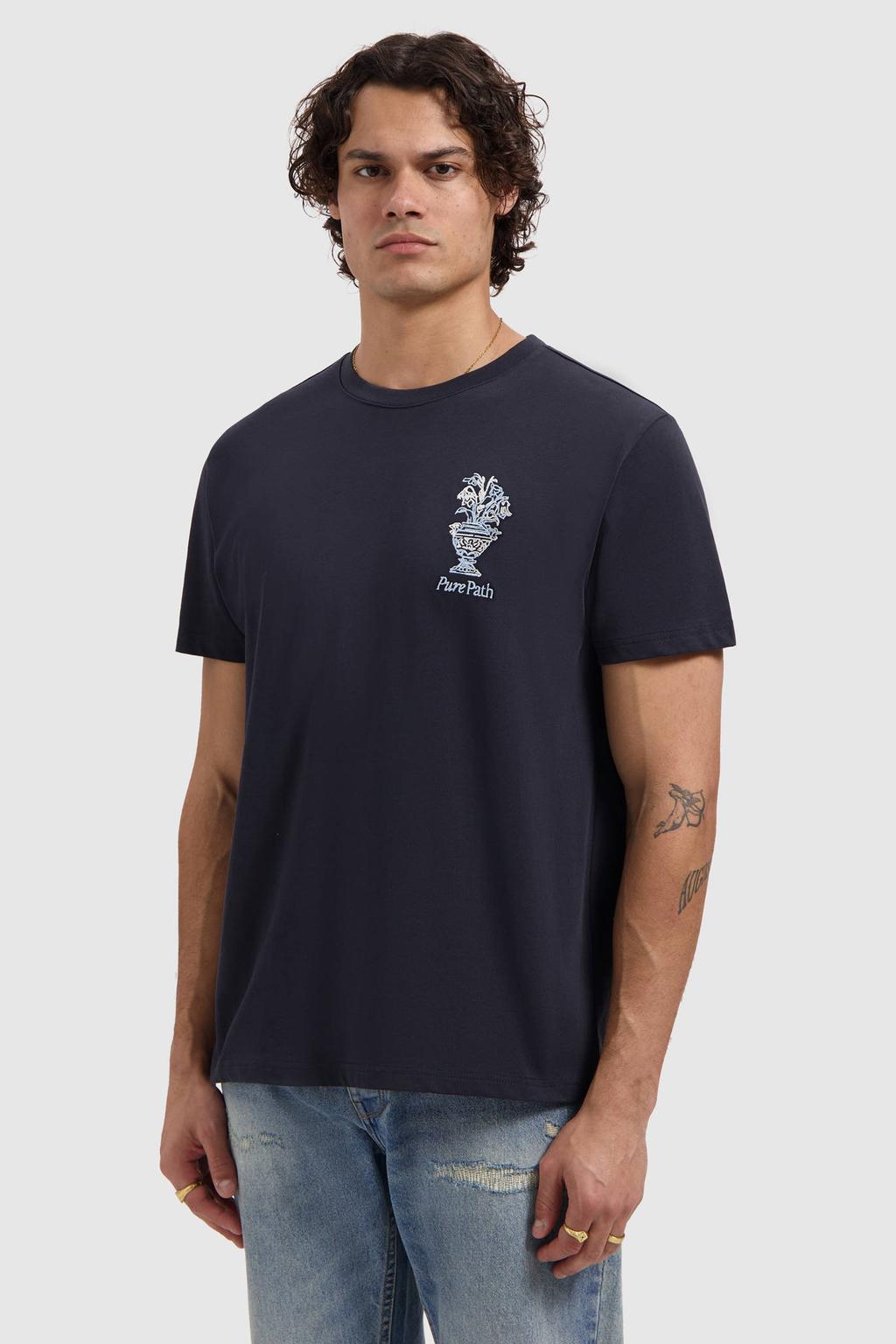 Donkerblauwe heren Pure Path regular T-shirt van katoen met backprint, korte mouwen en ronde hals