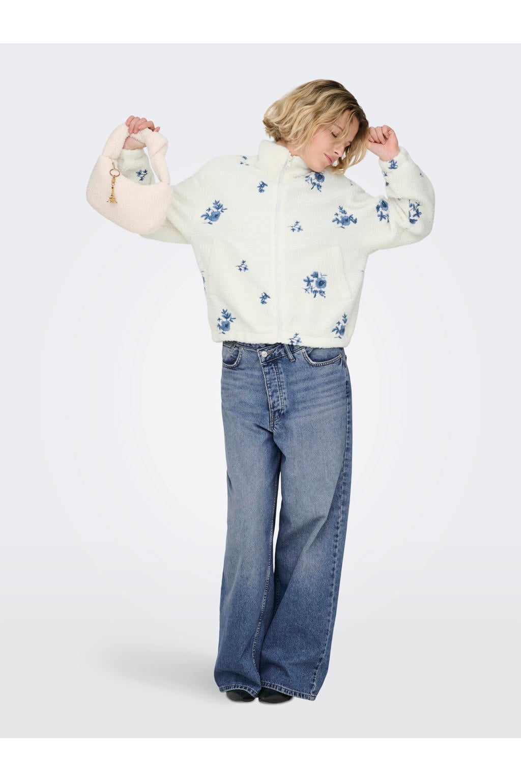 Witte dames ONLY gebloemde fleecevest van polyester met lange mouwen, col, ritssluiting en borduursels