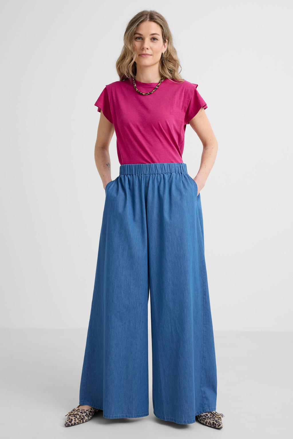 Fuchsia dames Anytime T-shirt detail van katoen met effen en korte mouwen