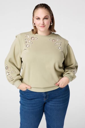 sweater lichtgroen broderie