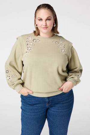 sweater lichtgroen broderie