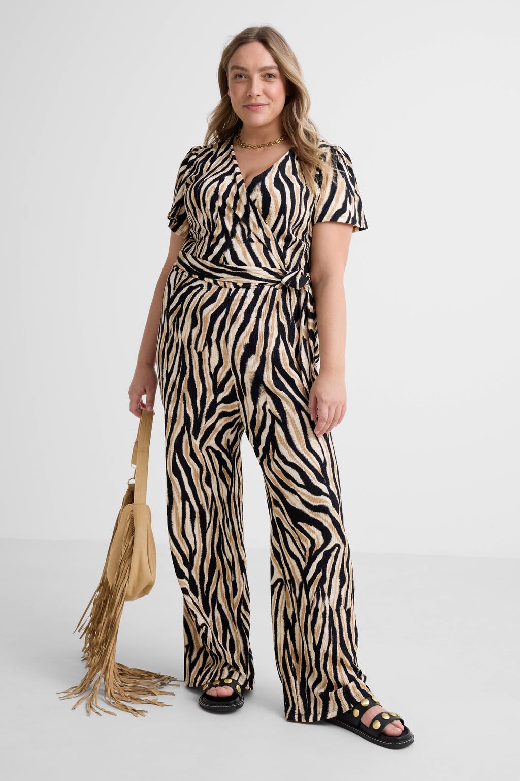 GREAT LOOKS crinkle jumpsuit met zebraprint