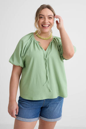 crinkle top met strikkraag lichtgroen