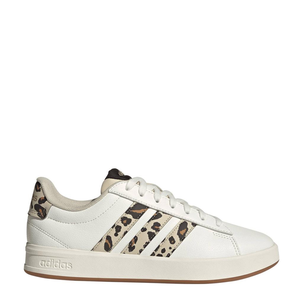Ecru dames adidas Sportswear Grand Court 3.0 sneakers van imitatieleer/voering: mesh/voetbed: eva met veters en panterprint
