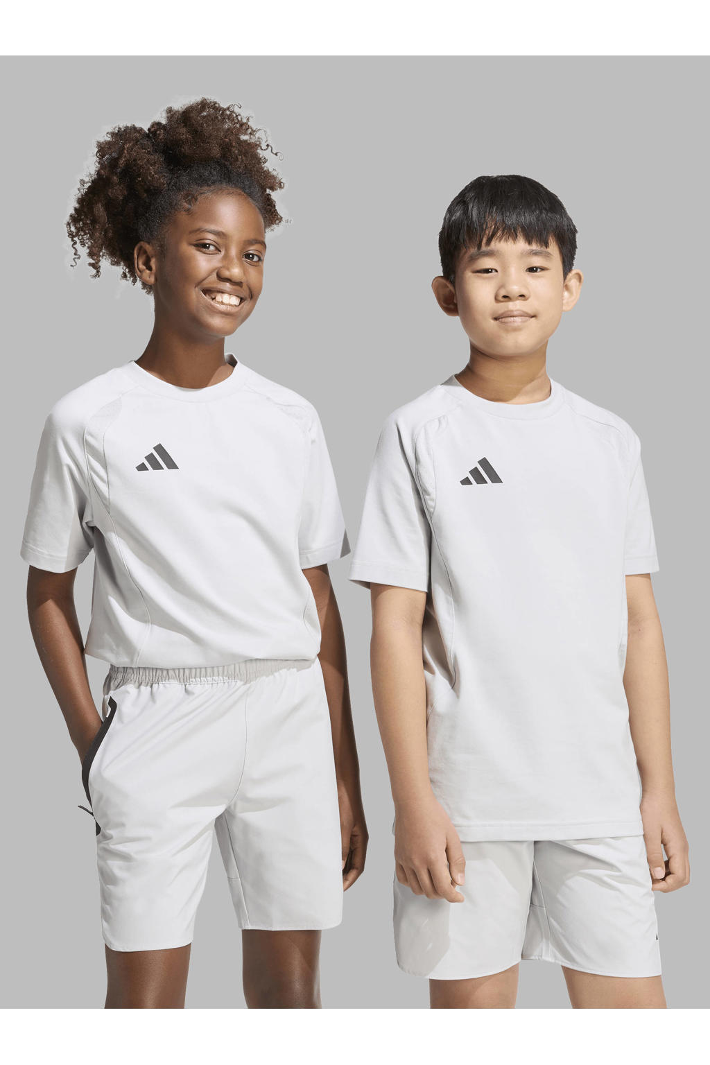 Grijze jongens en meisjes adidas Performance voetbalshirt Tiro Travel van katoen met korte mouwen