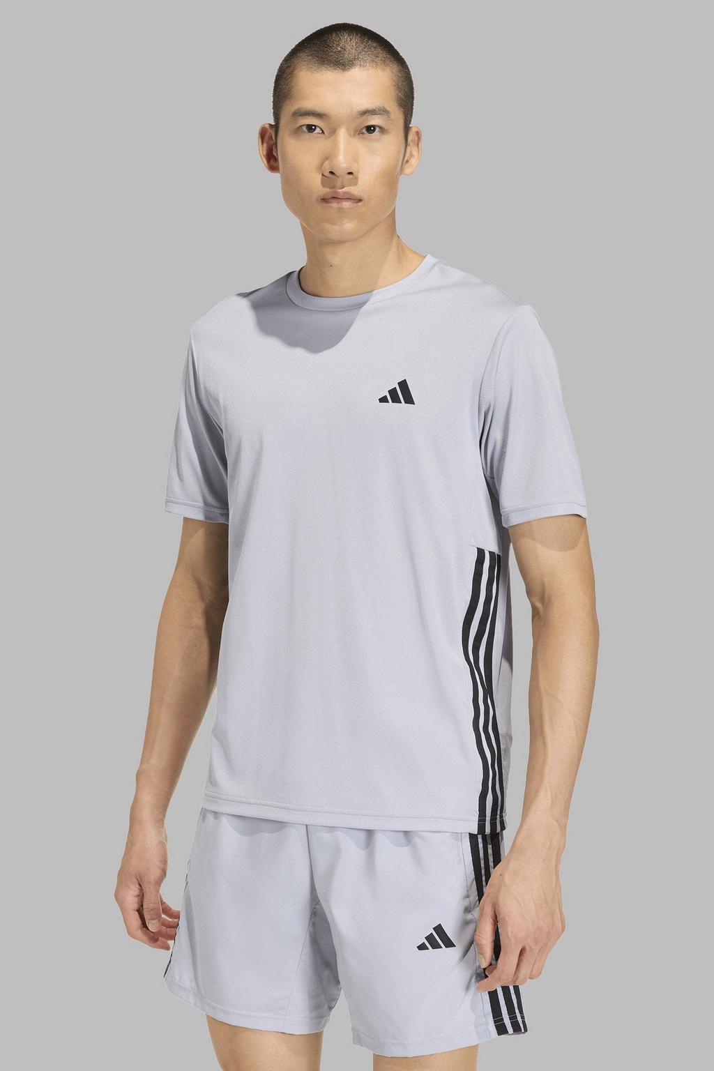 Lichtgrijze heren adidas Performance sportshirt Workout Essentials van polyester met korte mouwen en ronde hals