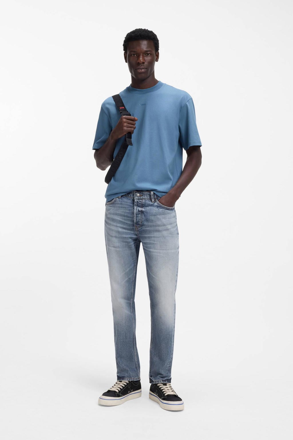 HUGO 634 tapered jeans bright blue