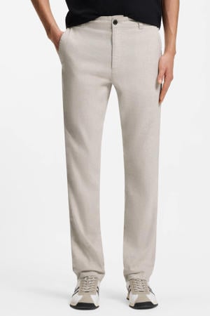 Sanderson-L-3 regular chino met linnen zand