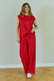 thumbnail: FREEQUENT top met textuur rood