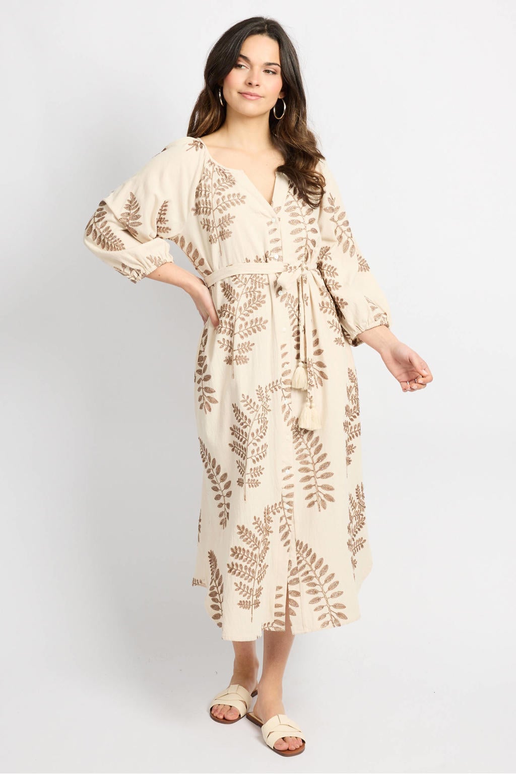 Beige dames CS the Label blousejurk met driekwart mouwen, V-hals, knoopsluiting en ceintuur