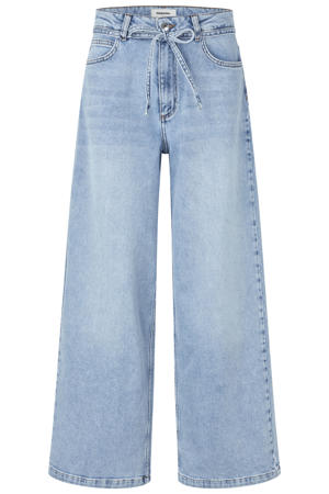 wide leg jeans medium blue denim