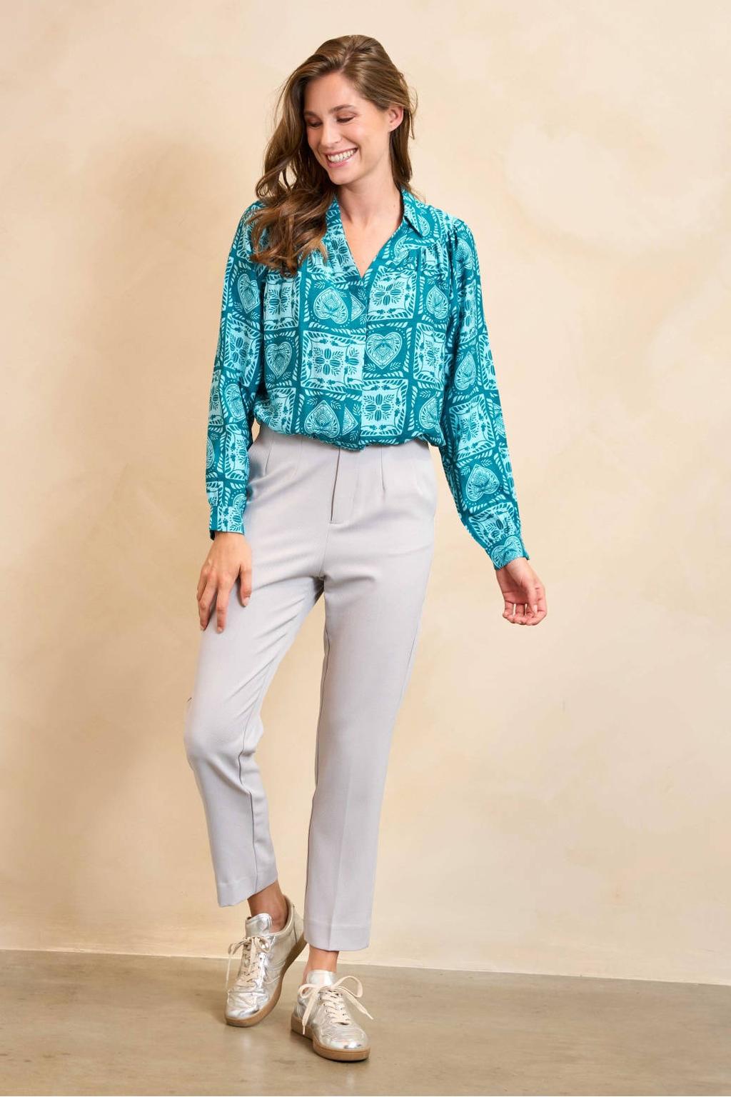 Blauwe dames Lofty Manner blouse van polyester met lange mouwen, klassieke kraag, knoopsluiting en tunnelkoord