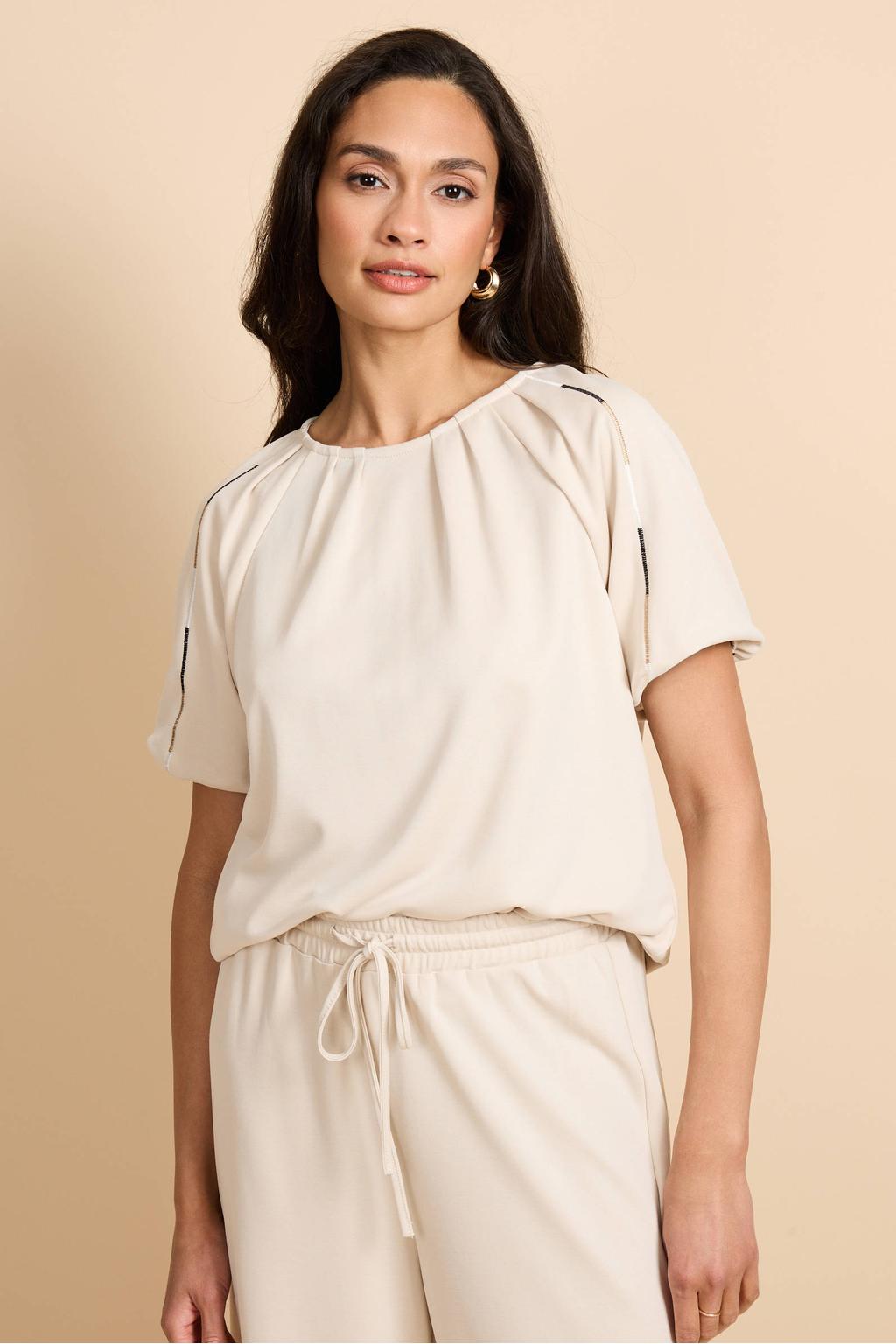 Crème dames G-maxx top van modal met effen, korte mouwen, ronde hals, ritssluiting en contrast stiksels