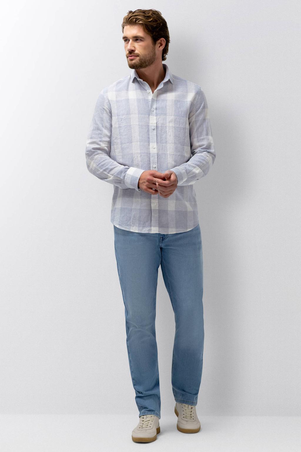Lichtblauwe heren State of Art regular geruit casual overhemd van linnen met lange mouwen, klassieke kraag en knoopsluiting