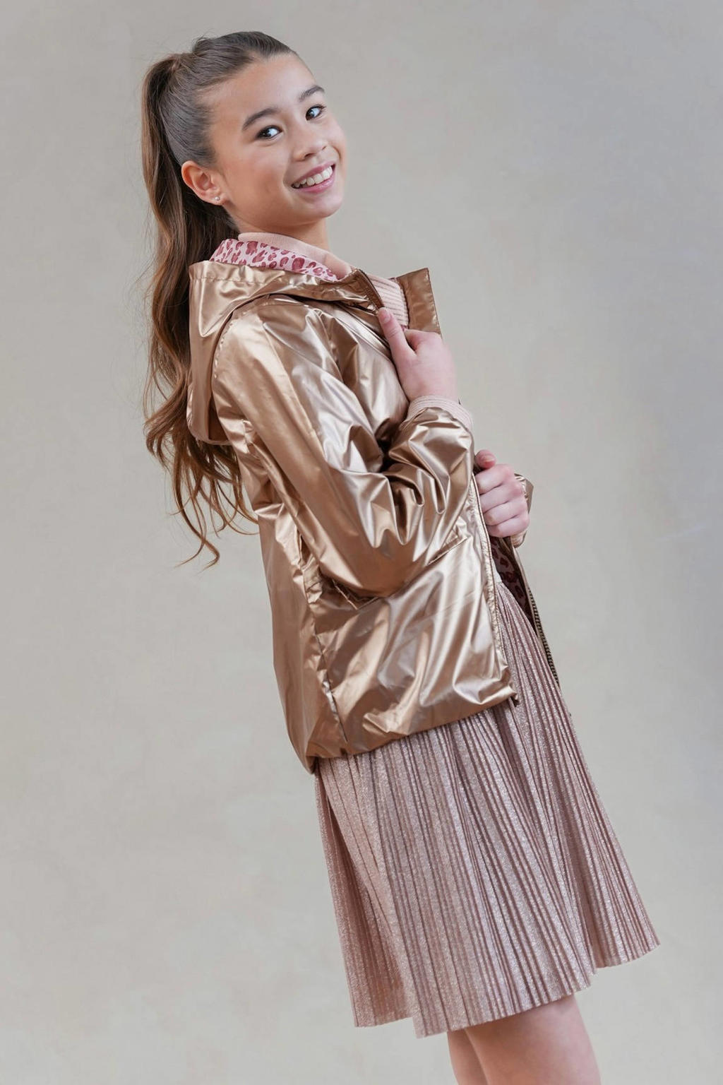 Bruine meisjes Like Flo zomerjas van polyester met effen, lange mouwen, capuchon, ritssluiting en geribde boorden