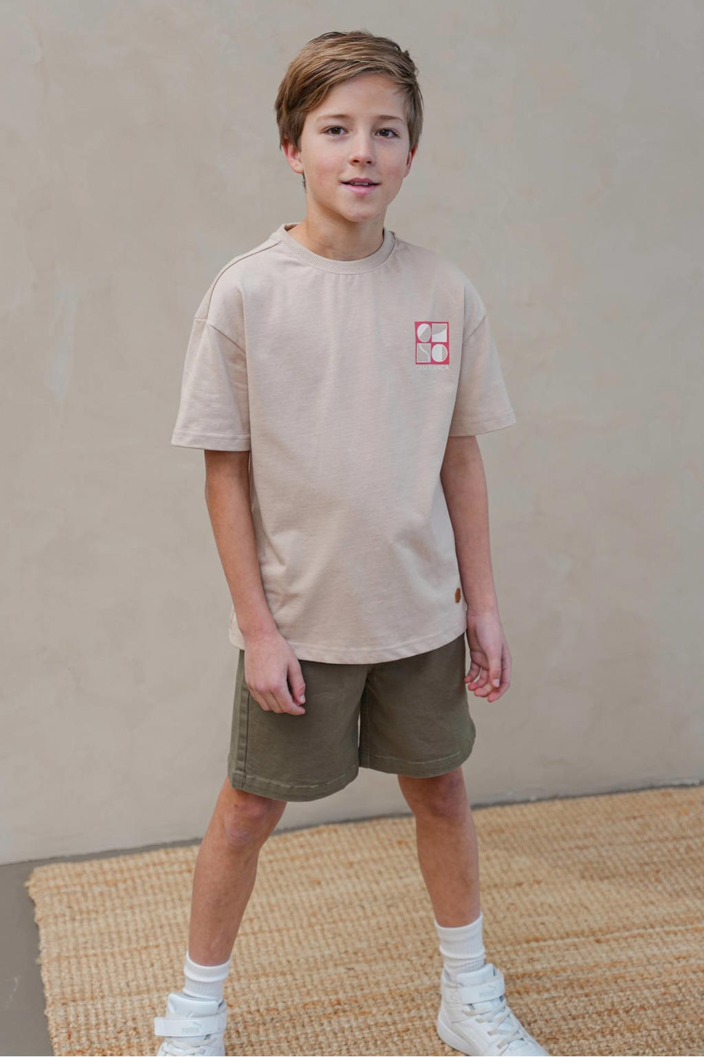 Beige jongens Like Flo Boys T-shirt van katoen met backprint, korte mouwen en ronde hals