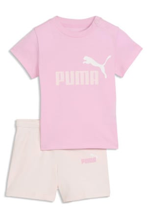 T-shirt + korte broek roze