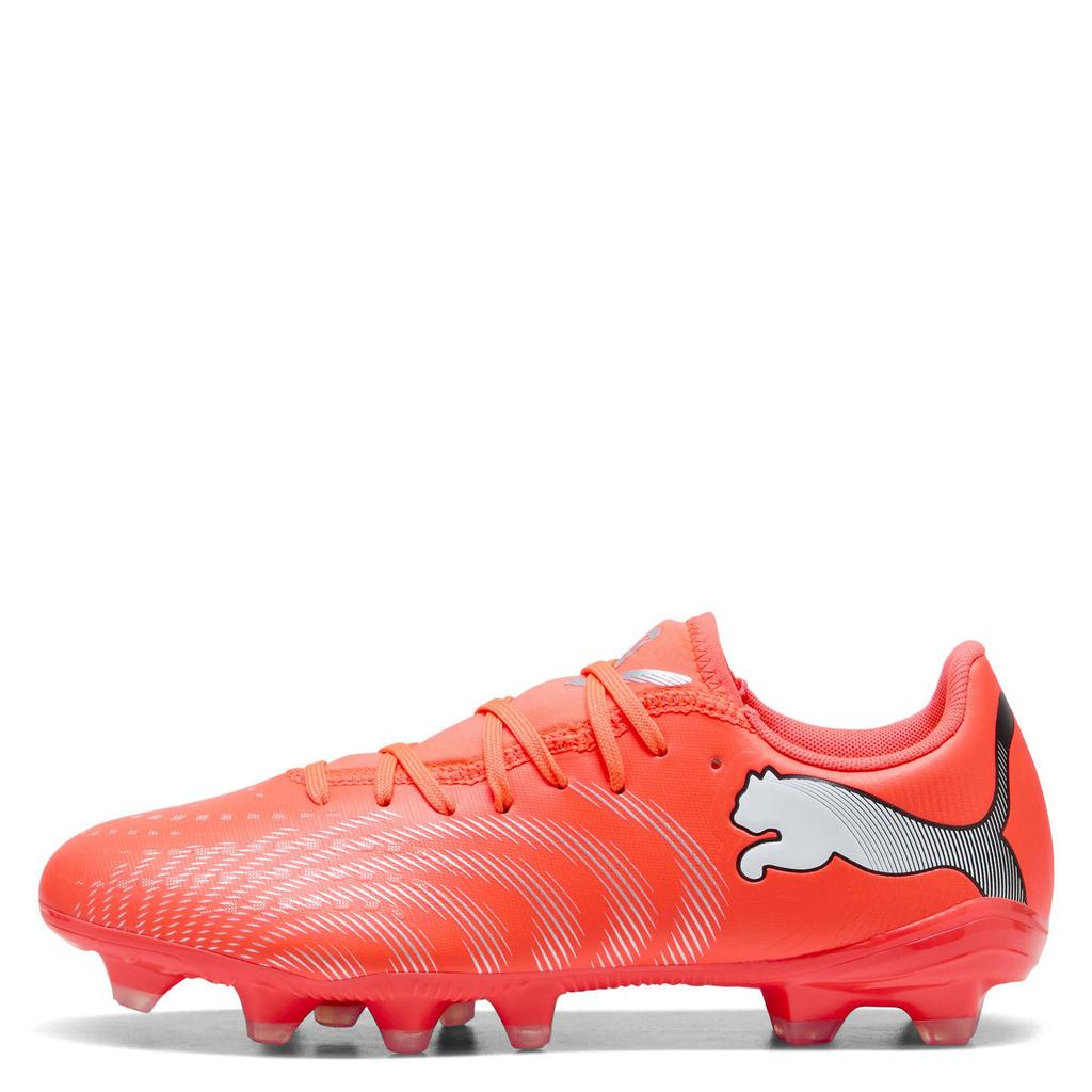 Oranje, wit en zilverkleurige dames Puma Future 9 Play dames voetbalschoenen van imitatieleer/voering: mesh/voetbed: eva