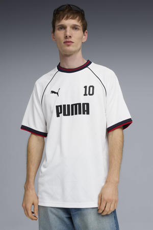 T-shirt wit
