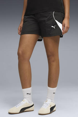 short zwart