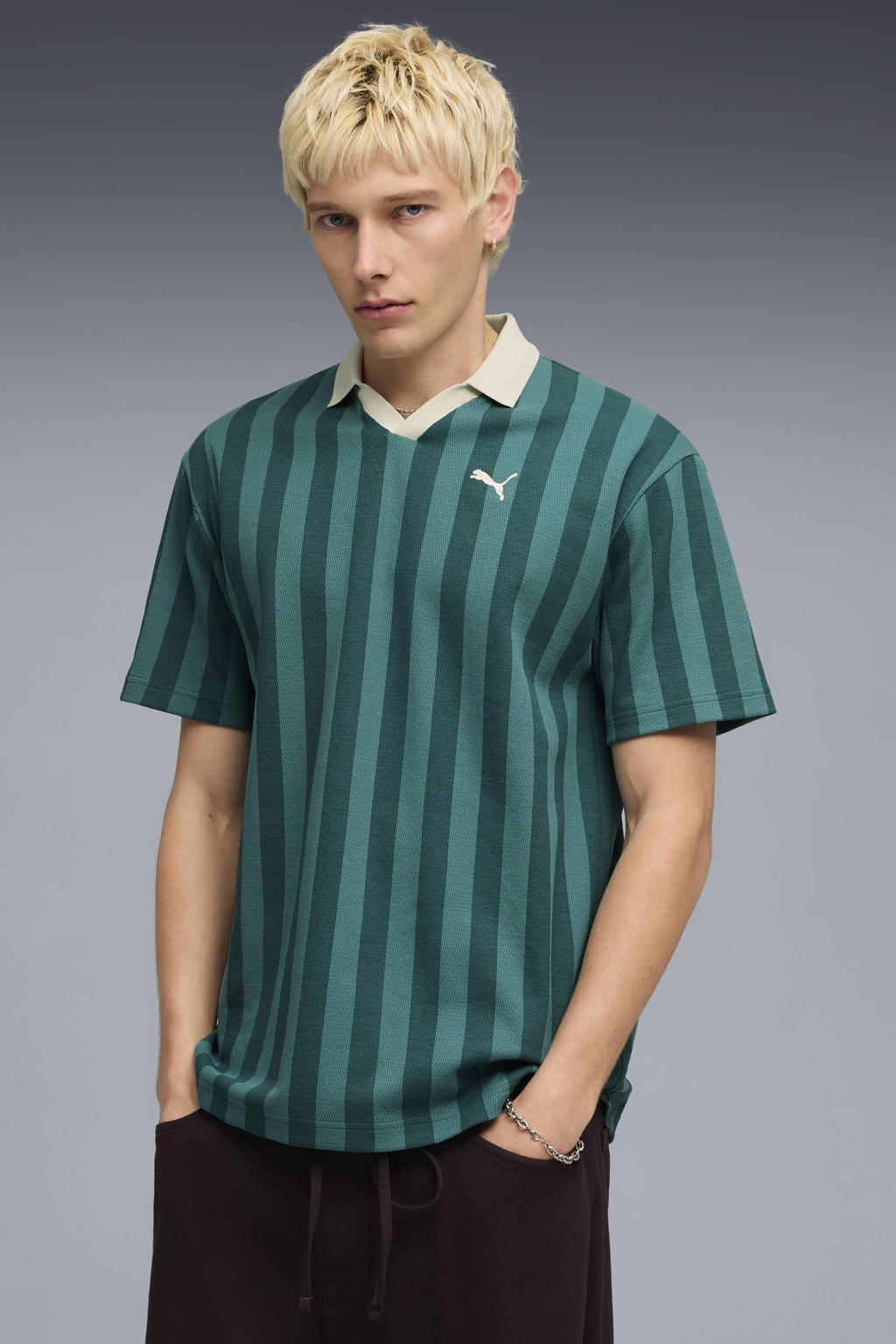 Petrolkleurige heren Puma Class polo van katoen met strepenprint, korte mouwen en V-hals