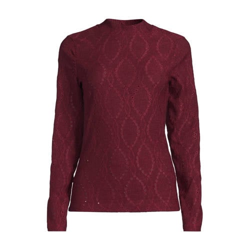 Ruby top met broderie bordeauxrood afbeelding