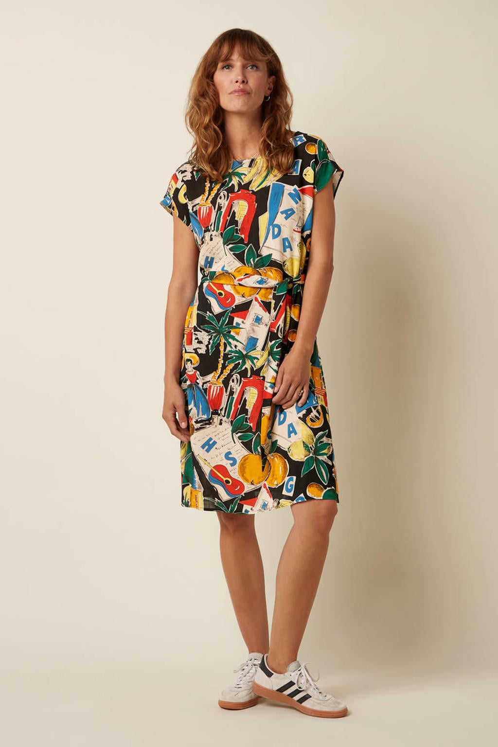 Multikleurige dames King Louie midi jurk van viscose met korte mouwen, ronde hals en open detail