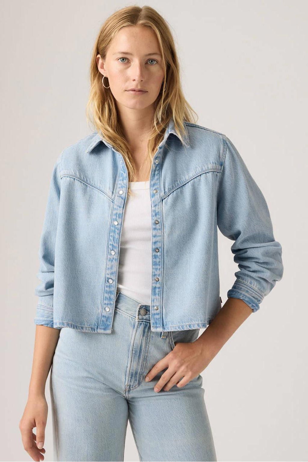 Light blue denim dames Levi's blouse van denim met effen, lange mouwen, klassieke kraag en knoopsluiting