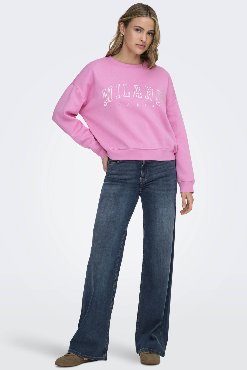 Roze en witte dames ONLY sweater met tekst print, lange mouwen en ronde hals