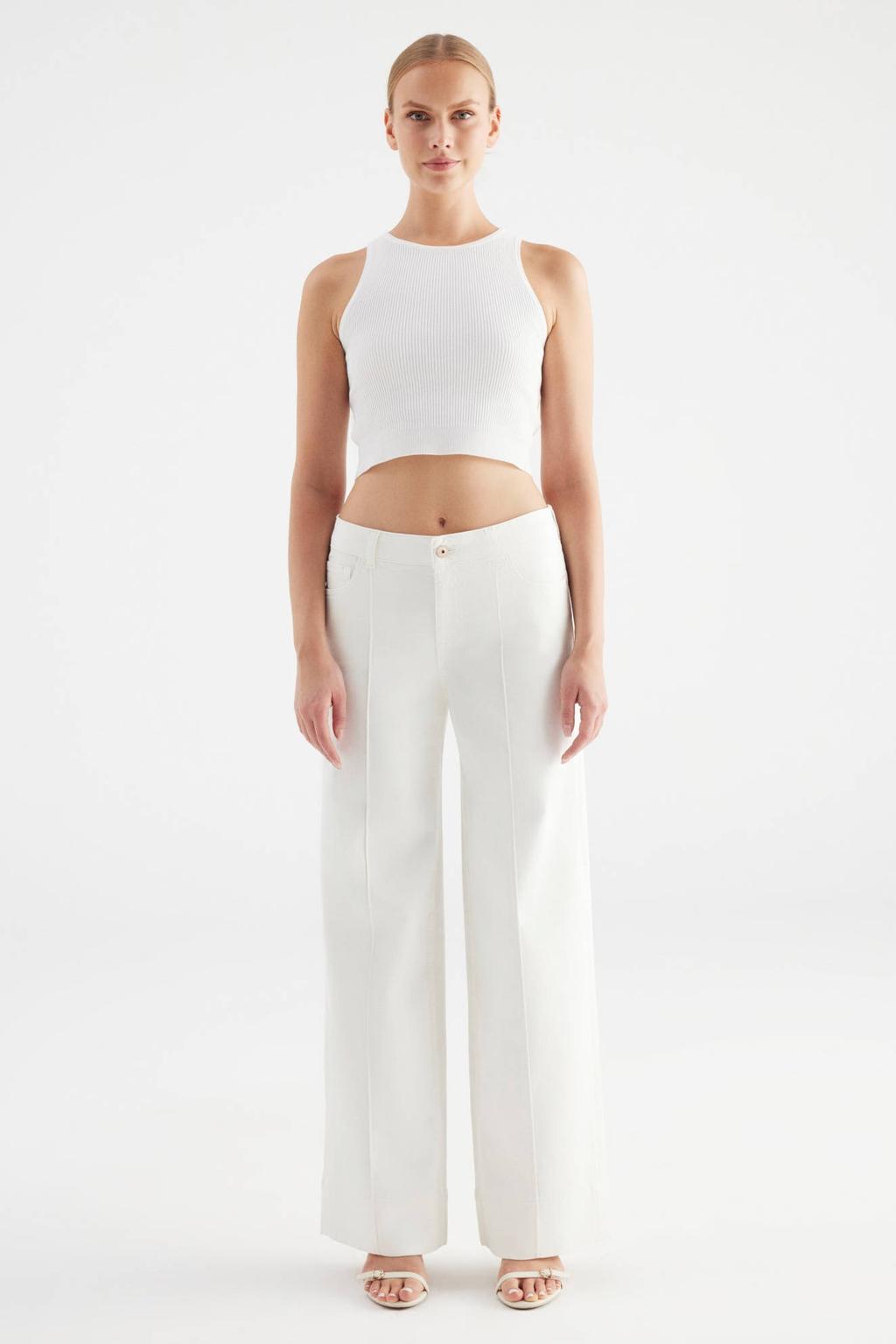 Ecru dames Cup of Joe Denim Layla flared jeans met regular waist, rits- en knoopsluiting en effen